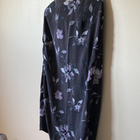 Studio classic Wrap around Skirt, shin length - Picture 5 of 6